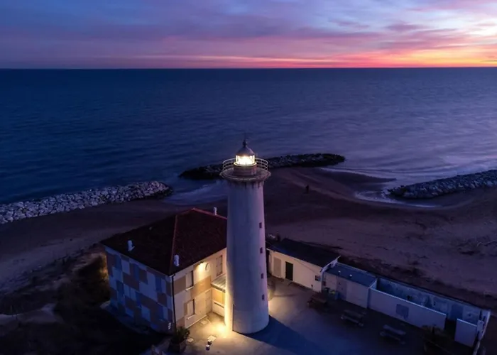 Comfy With Garden Villa